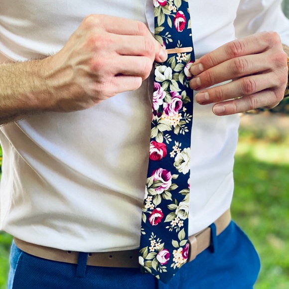 Skywalker Apparel Floral Ties - Picture 3 of 8